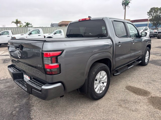 Used 2023 Nissan Frontier SV RWD image 4