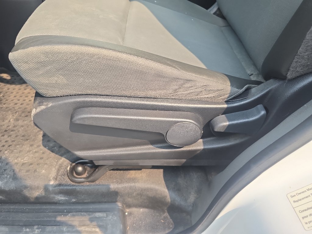 Used 2015 Chevrolet City Express LS FWD image 16