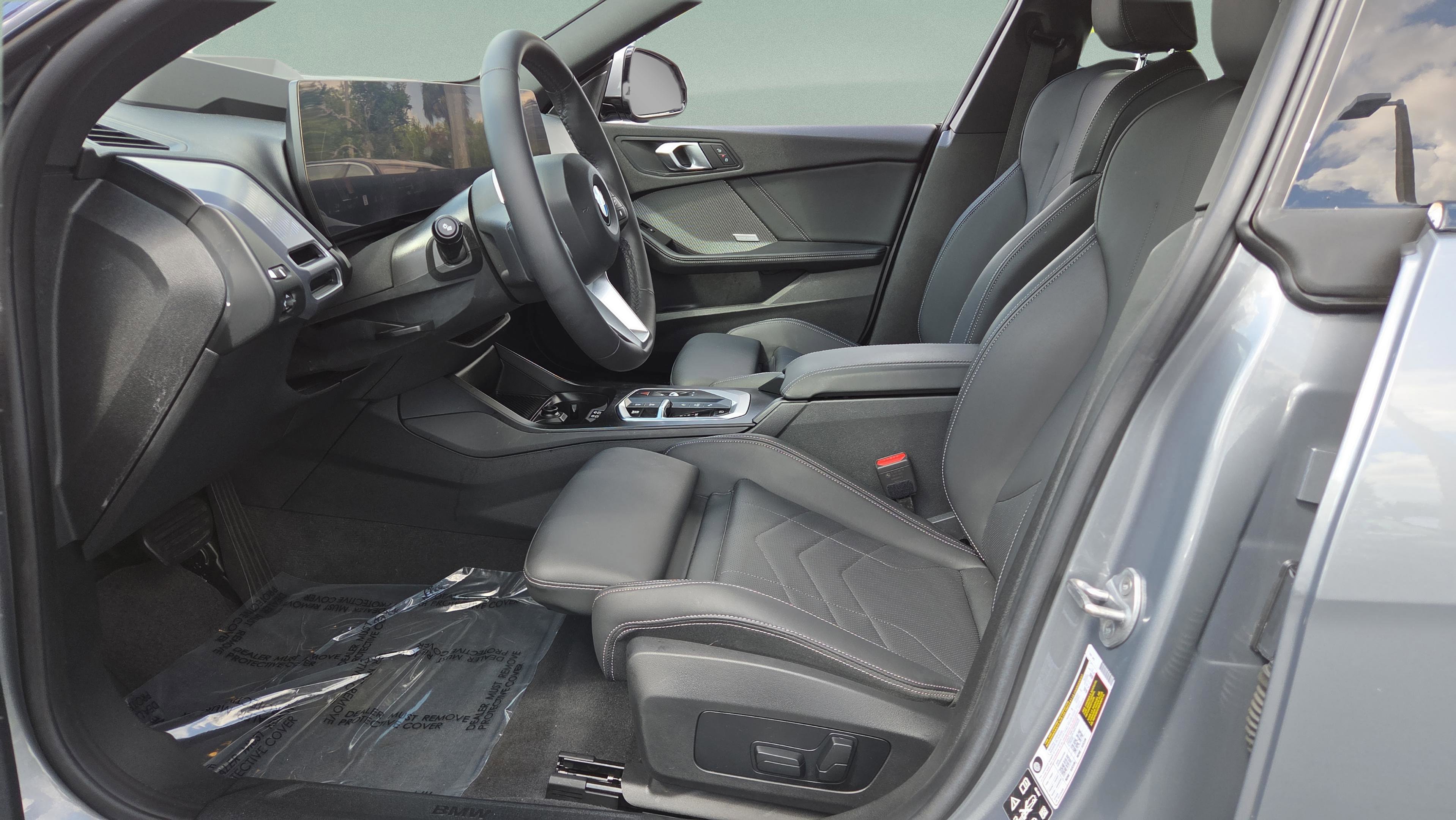 Certified 2025 BMW 228i xDrive 228 xDrive w/ Technology Package image 9