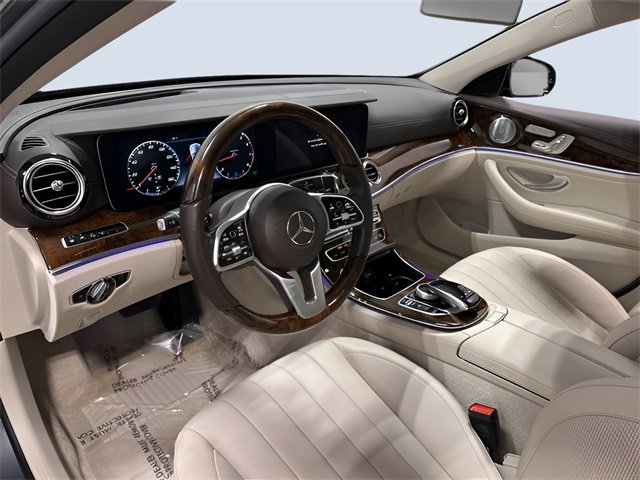 Used 2020 Mercedes-Benz E 350 4MATIC Sedan image 11