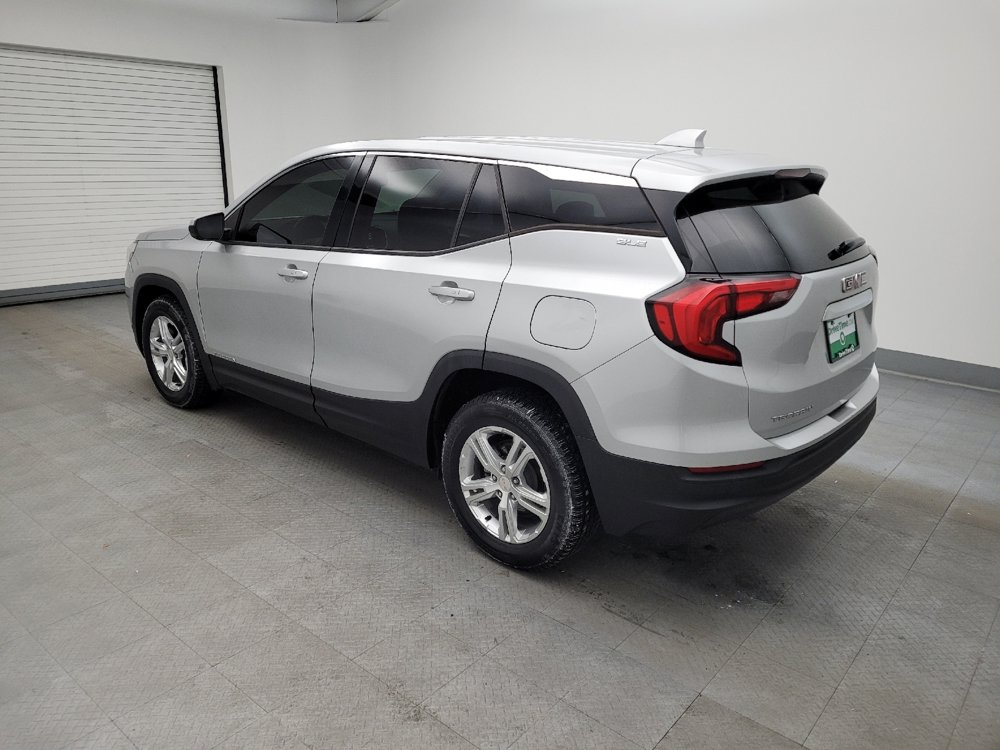 Used 2018 GMC Terrain SLE FWD image 3