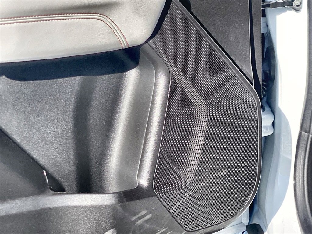 New 2026 GMC Canyon AT4X image 31