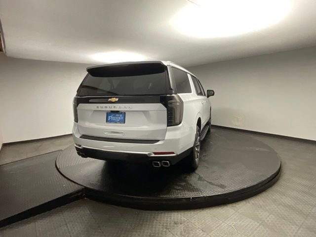 Certified 2026 Chevrolet Suburban High Country image 8