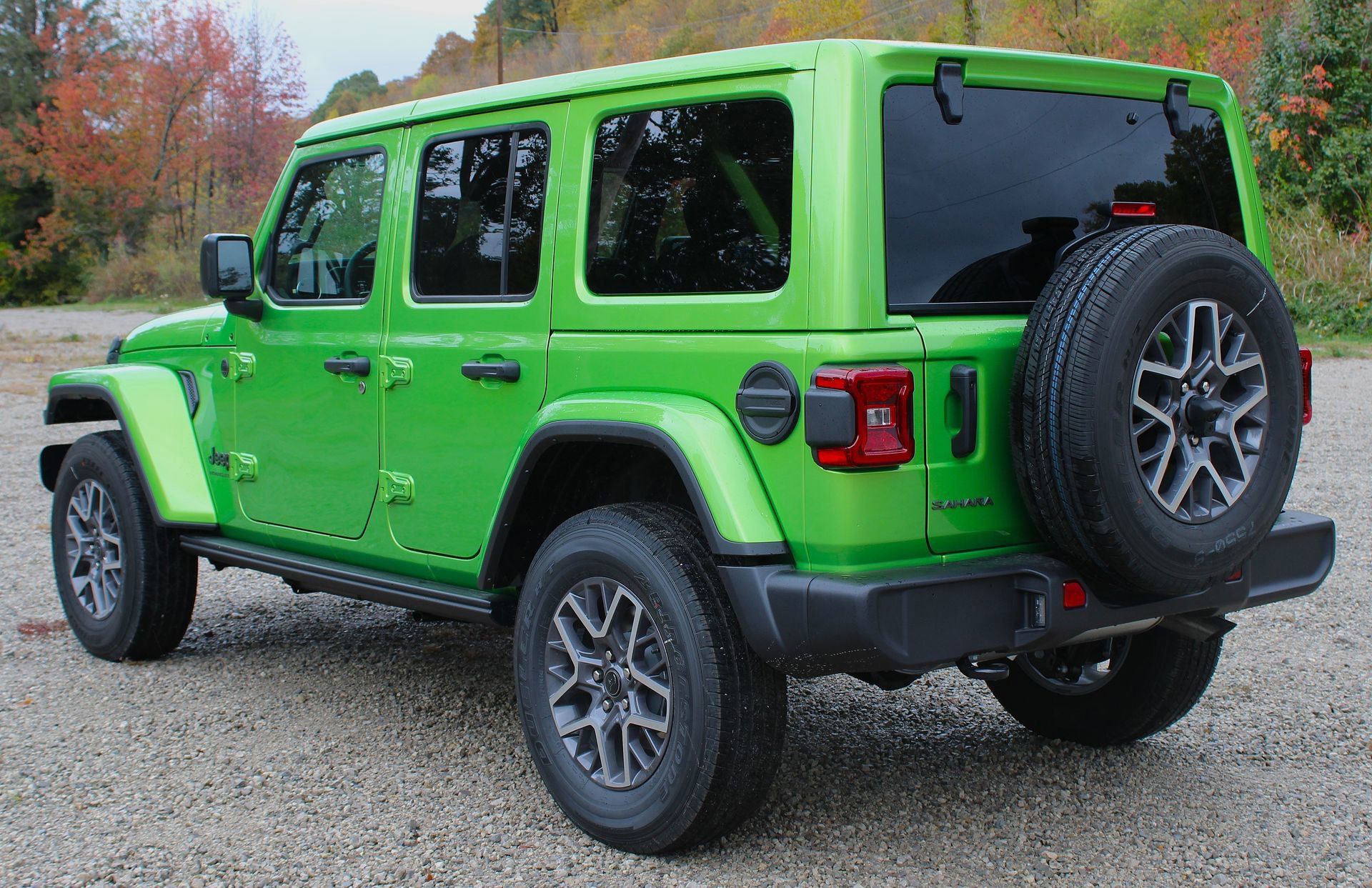 New 2026 Jeep Wrangler Unlimited Sahara w/ Technology Group image 7