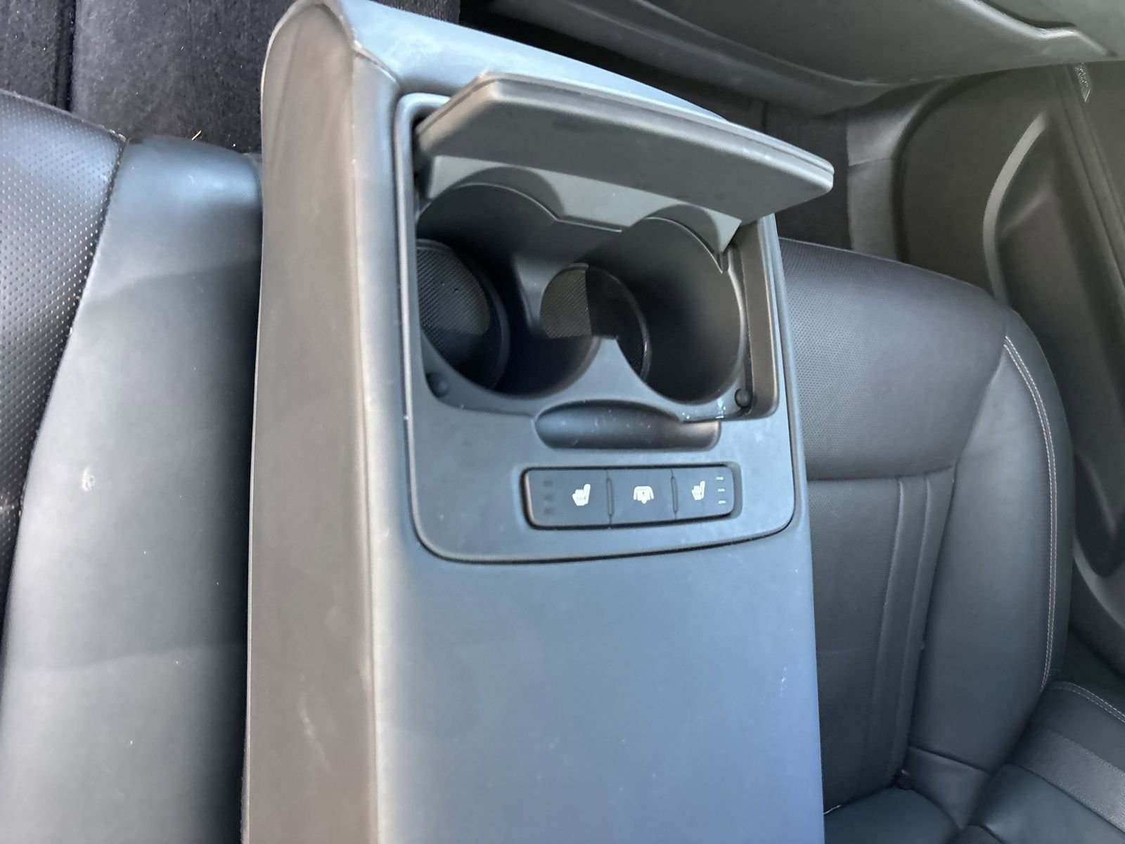 Used 2019 Genesis G80 3.3T Sport image 16