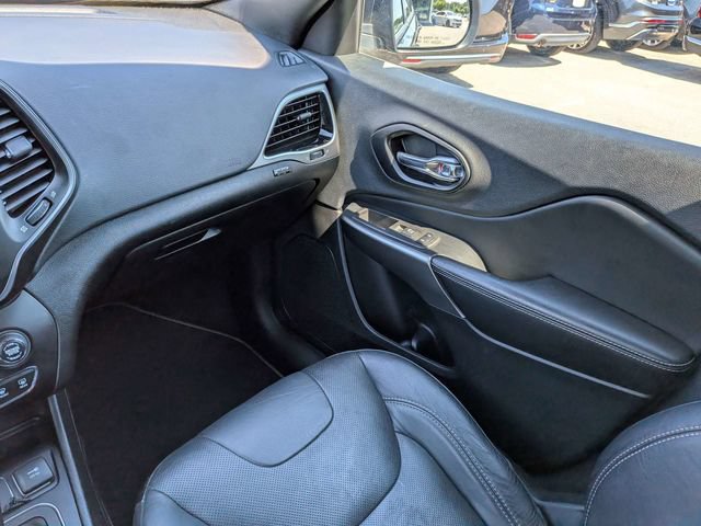 Used 2021 Jeep Cherokee Latitude Lux 80th Anniv w/ Quick Order Package 26U 80TH AWD/4WD image 18