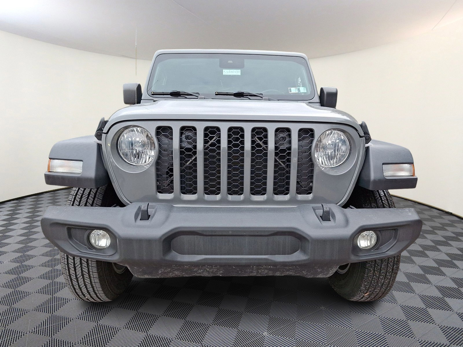 Used 2020 Jeep Gladiator Sport w/ Quick Order Package 24S video 2