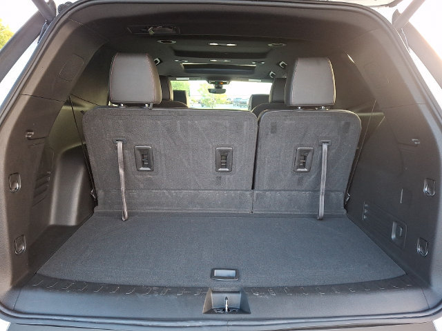 Used 2023 Chevrolet Traverse RS w/ LPO, Floor Liner Package AWD/4WD image 30