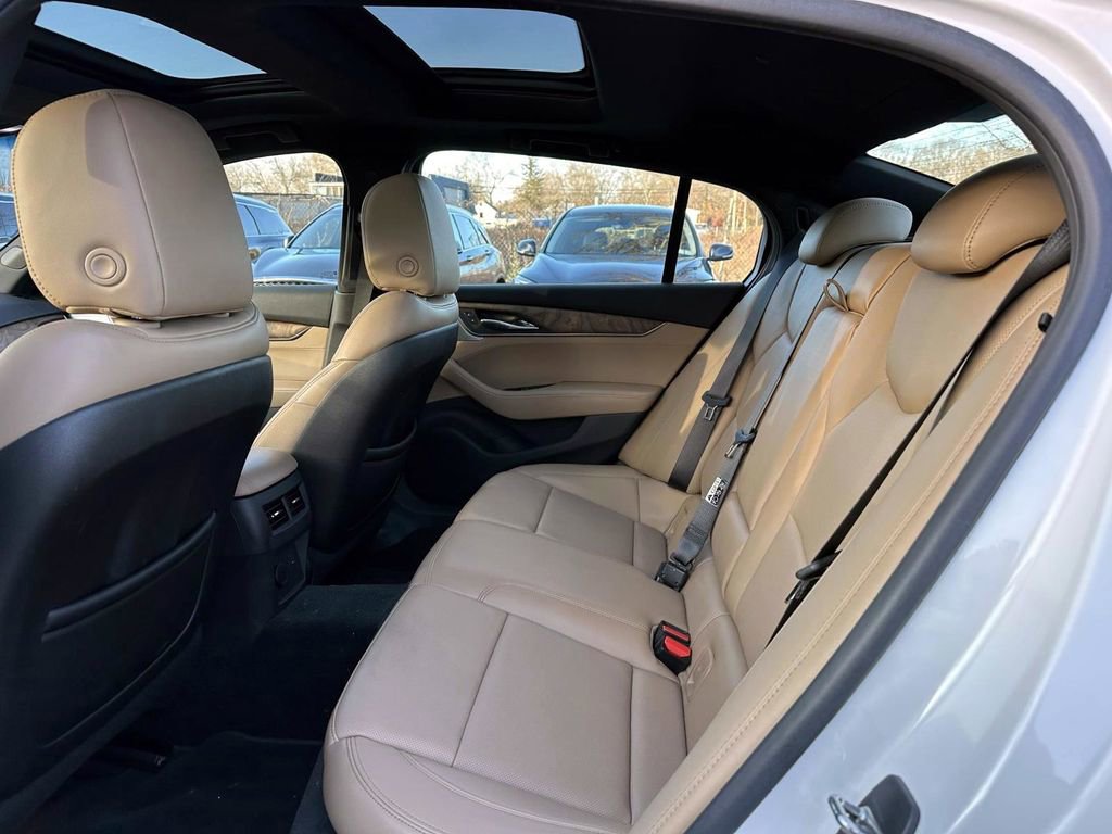 Used 2023 Cadillac CT5 Luxury image 12