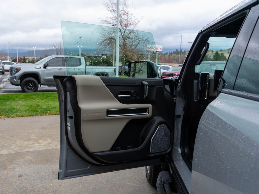 New 2026 GMC Hummer EV SUV image 18