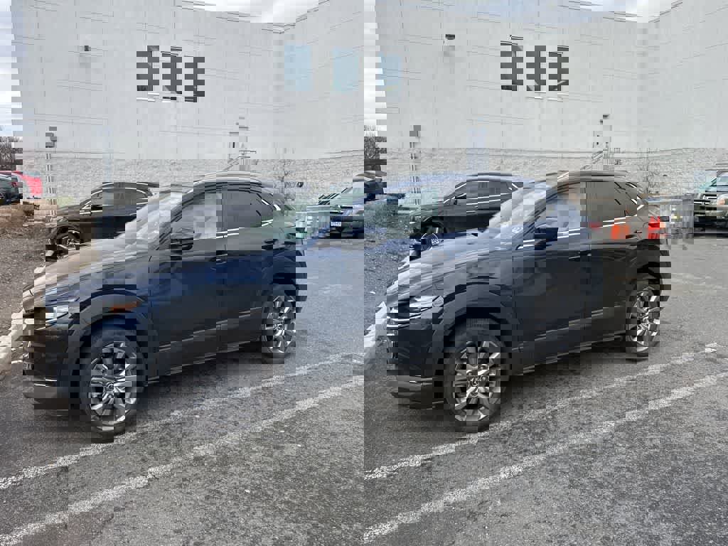 Used 2023 MAZDA CX-30 AWD 2.5 S w/ Select Package image 2