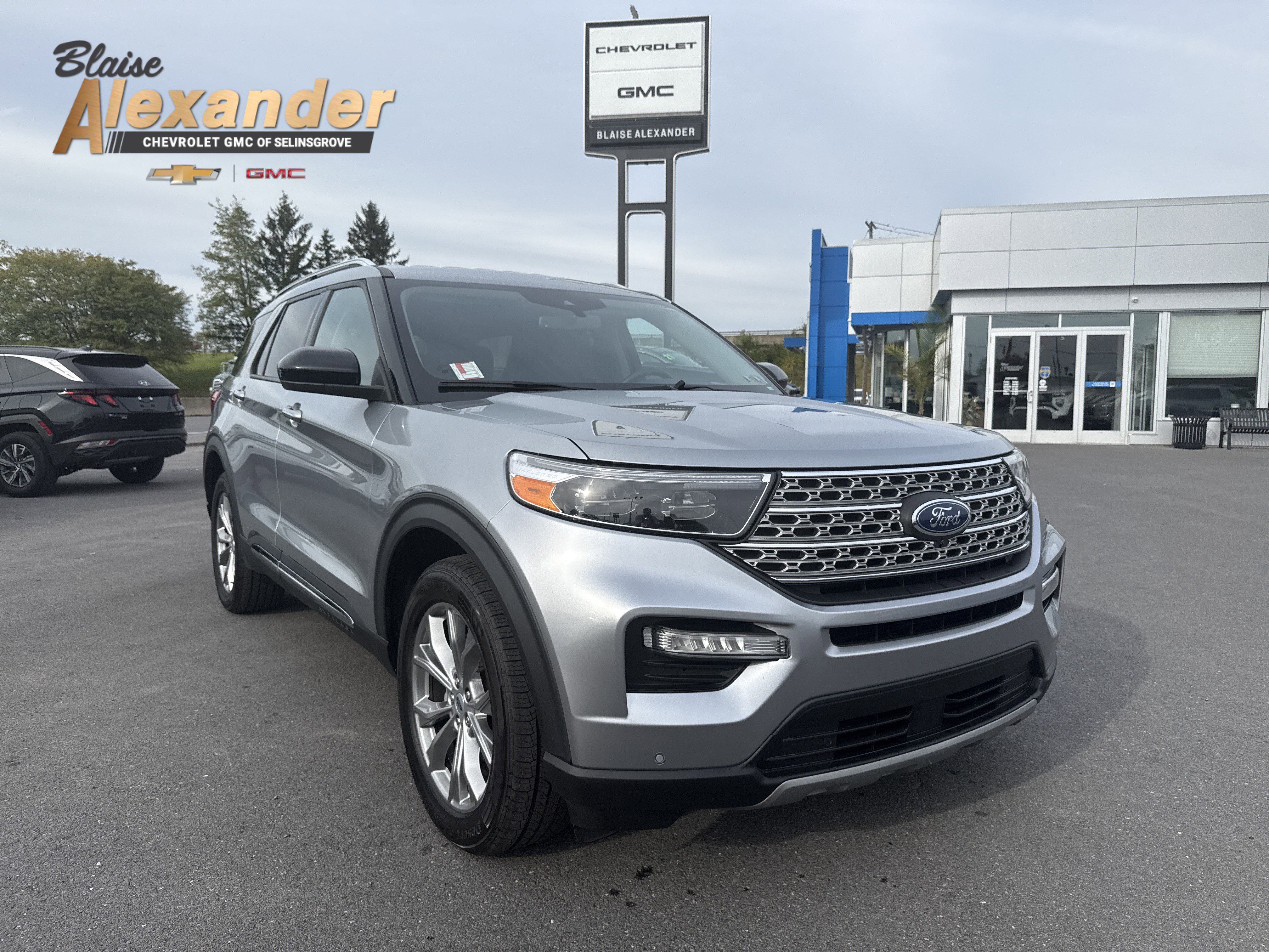 Used 2023 Ford Explorer Limited