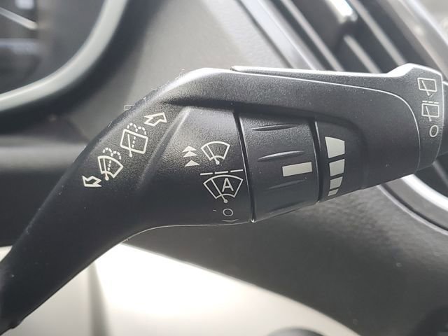 Used 2013 Ford C-MAX SEL image 14