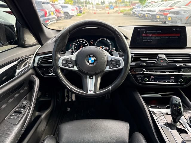 Used 2018 BMW 530i xDrive AWD/4WD image 30