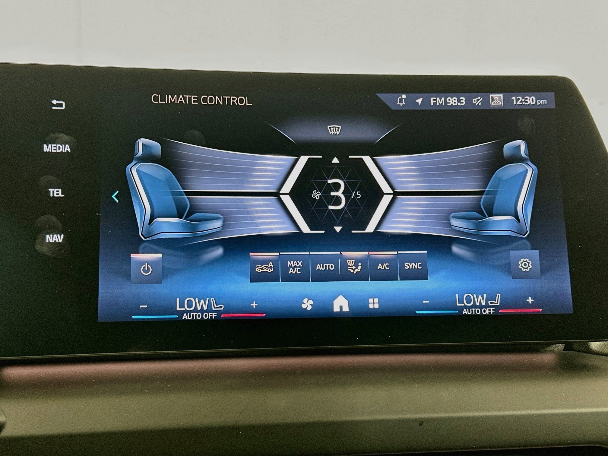 Used 2025 BMW 228i xDrive AWD/4WD image 22
