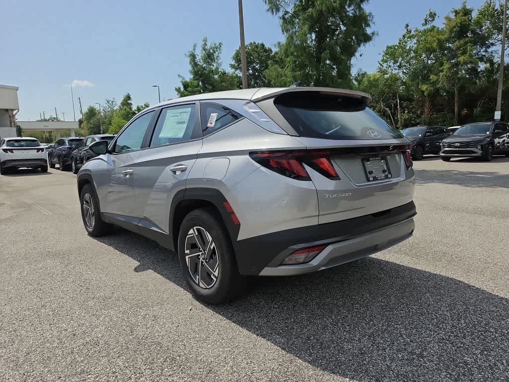 New 2026 Hyundai Tucson Blue SE FWD image 4