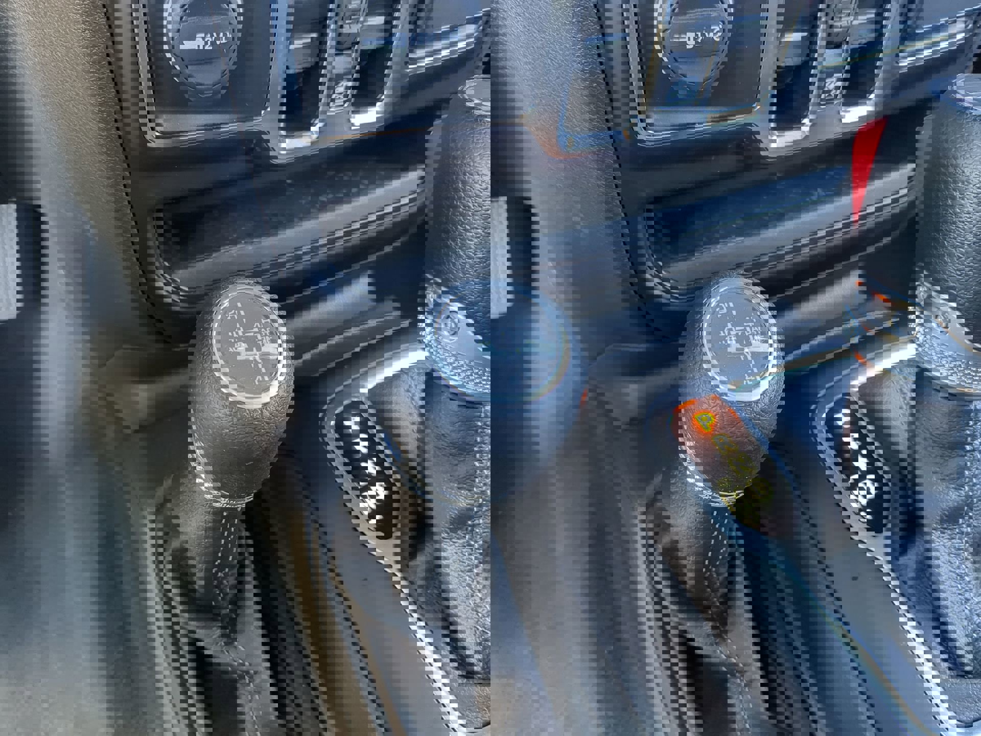 Used 2024 Jeep Wrangler Sport S w/ LED Headlamp & Fog Lamp Group image 25