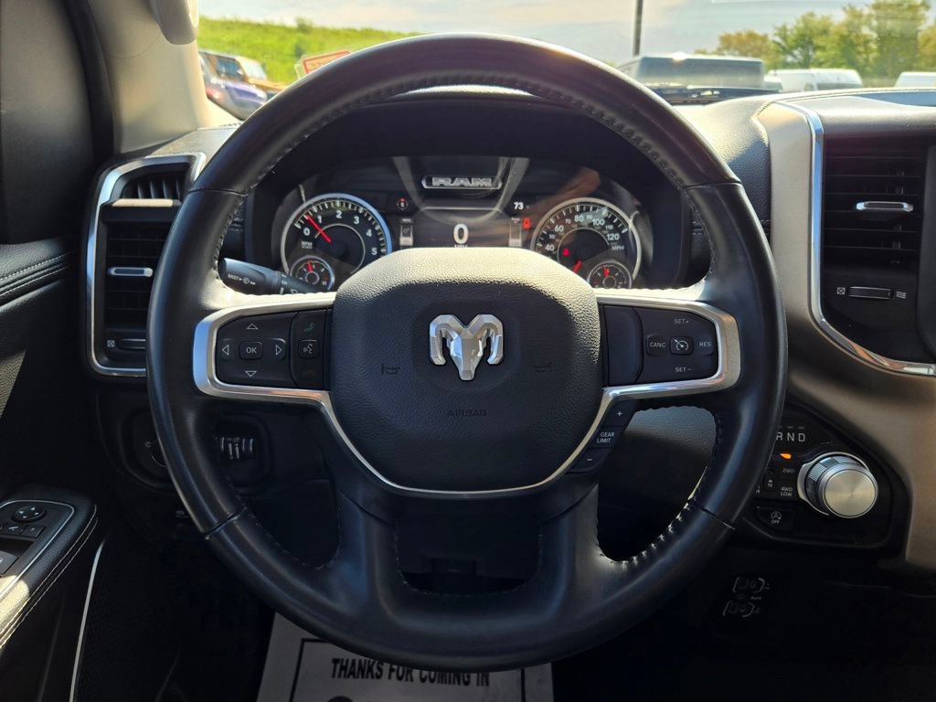 Used 2022 RAM 1500 Laramie AWD/4WD image 19