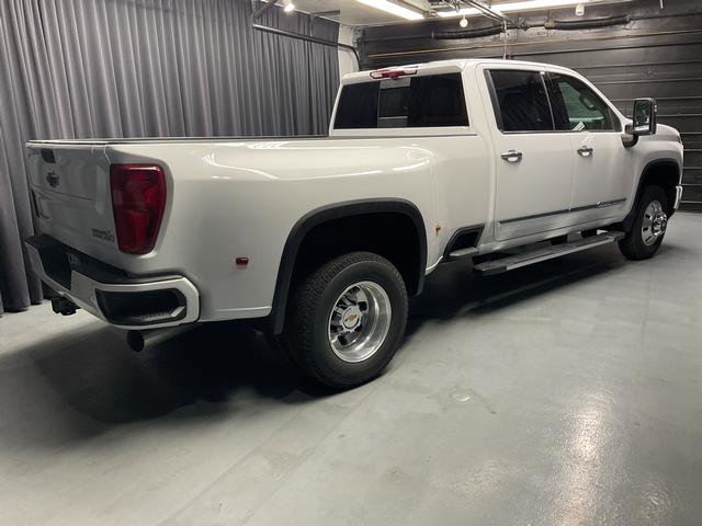 New 2026 Chevrolet Silverado 3500 High Country w/ High Country Premium Package image 8