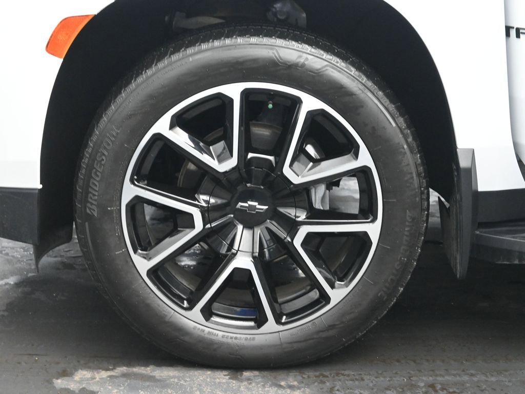 Used 2023 Chevrolet Tahoe RST w/ Luxury Package image 37