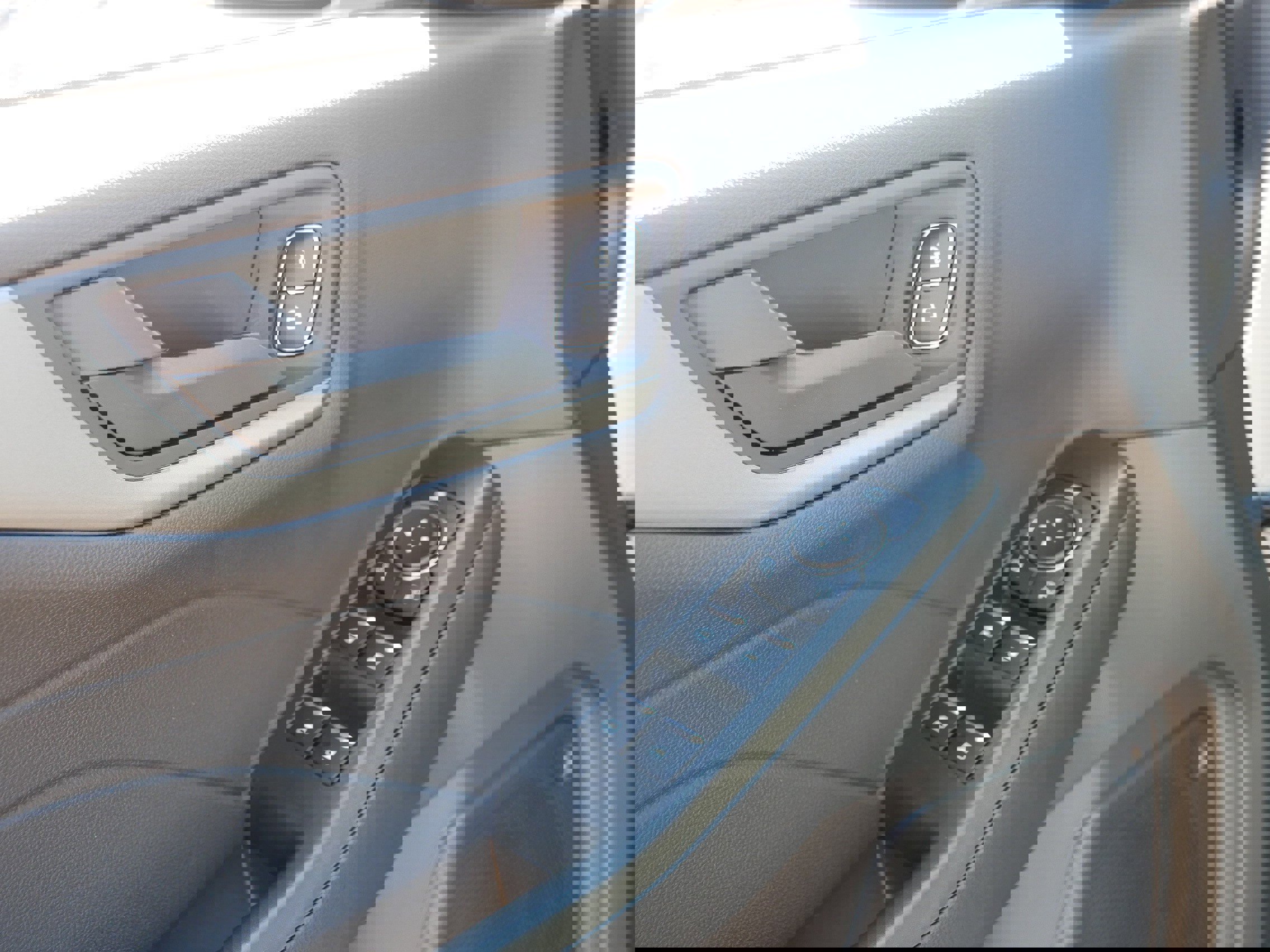 Used 2024 Ford Escape Active w/ Tech Pack #1 image 15