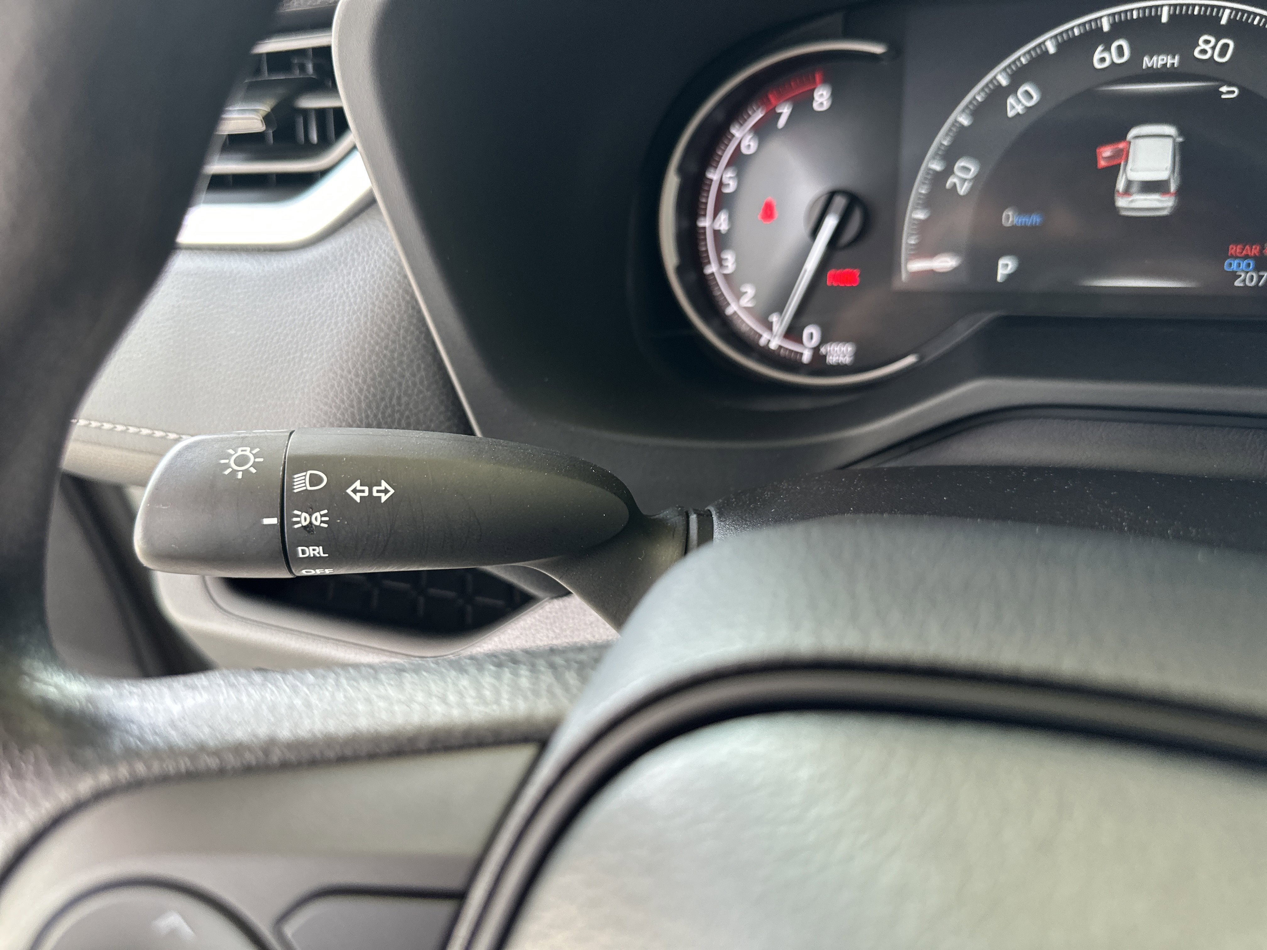 Certified 2025 Toyota RAV4 LE AWD/4WD image 25