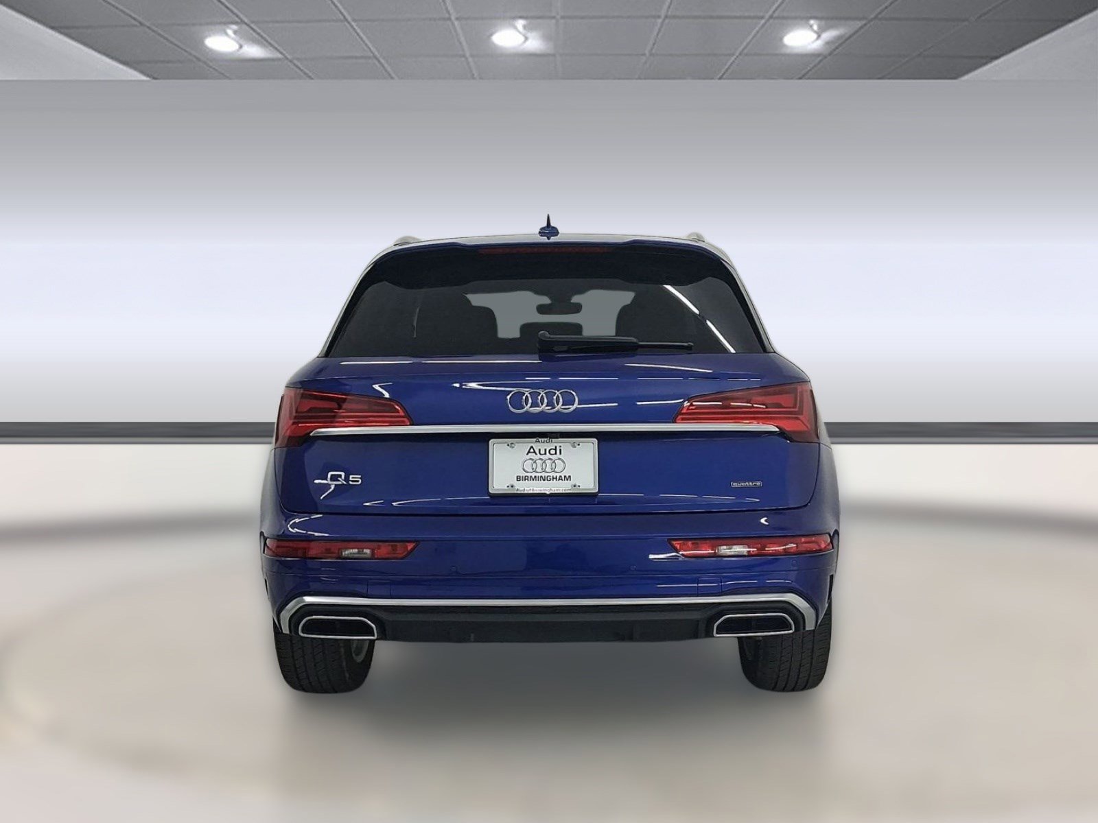 Used 2024 Audi Q5 e Premium Plus w/ Premium Plus Package image 10