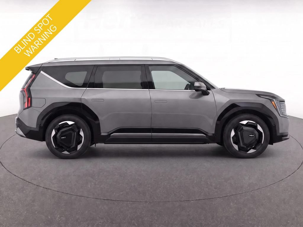Certified 2024 Kia EV9 Land AWD/4WD image 9