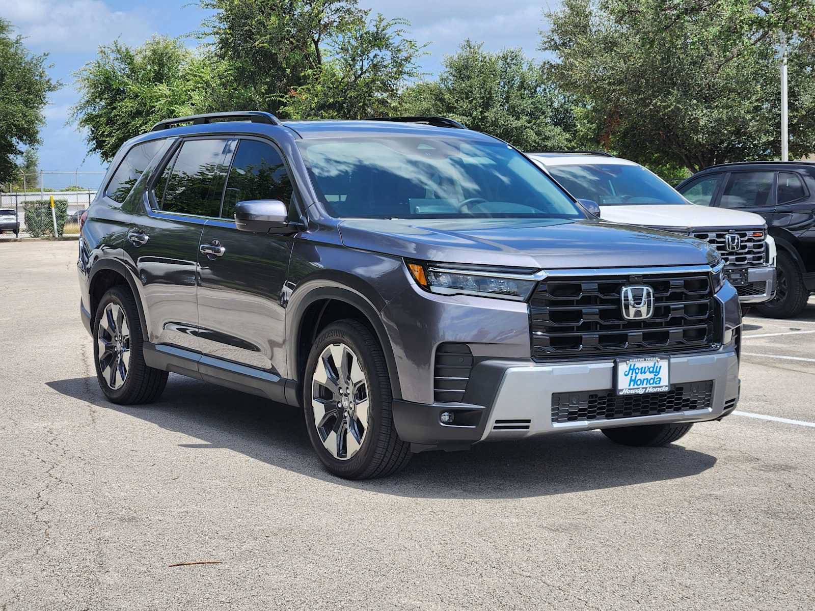 Certified 2026 Honda Pilot Elite image 3