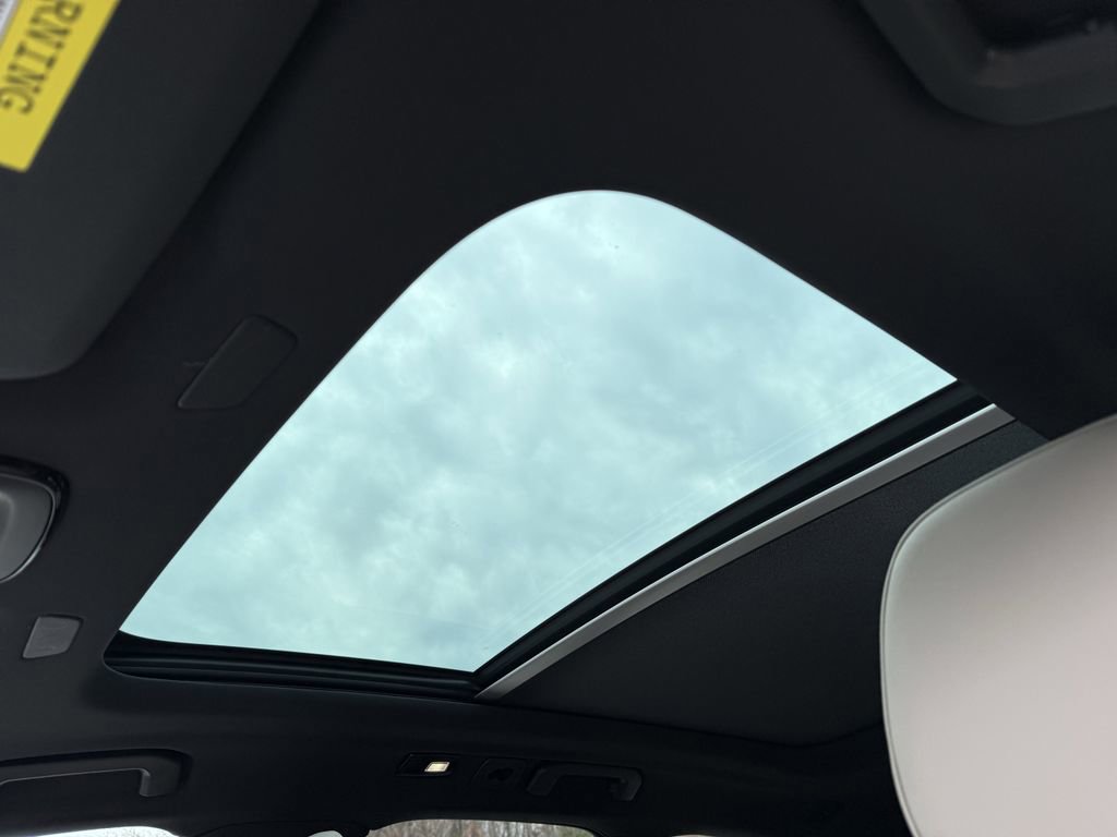 New 2026 Volvo XC60 B5 Core w/ Climate Package image 10