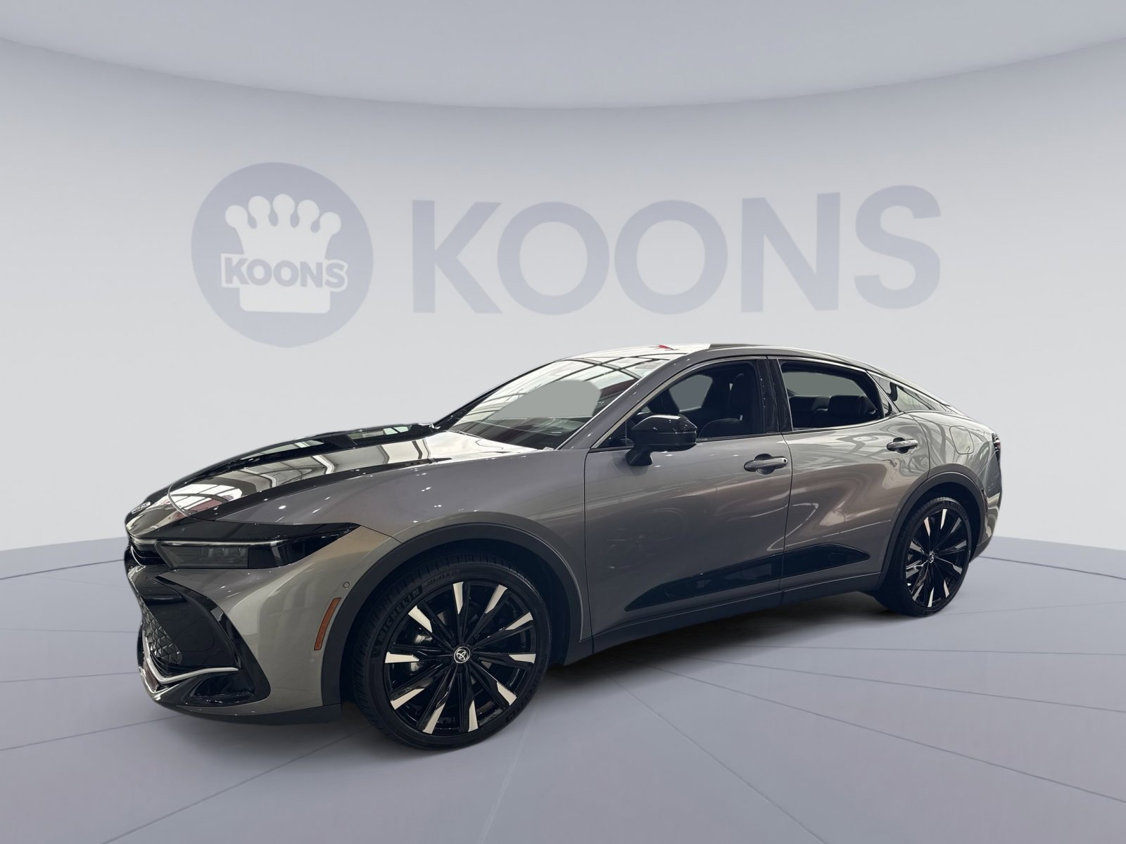 New 2026 Toyota Crown Platinum image 2