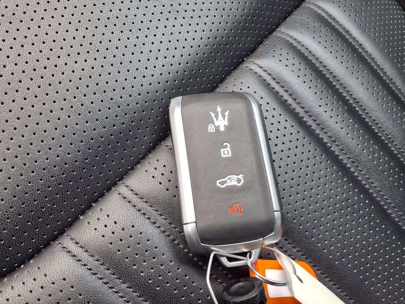 Used 2023 Maserati Grecale GT image 25