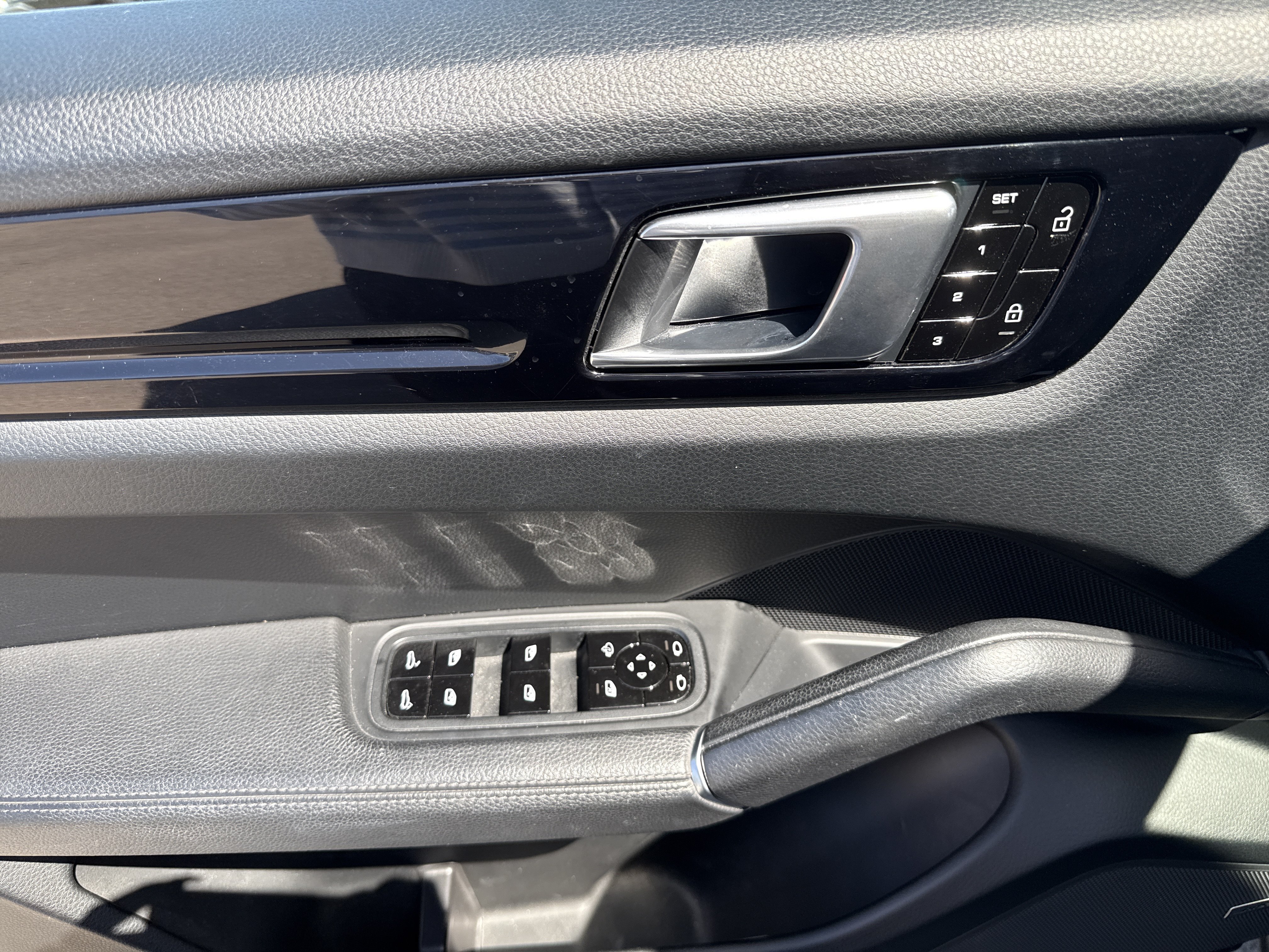 Used 2019 Porsche Cayenne S AWD/4WD image 18