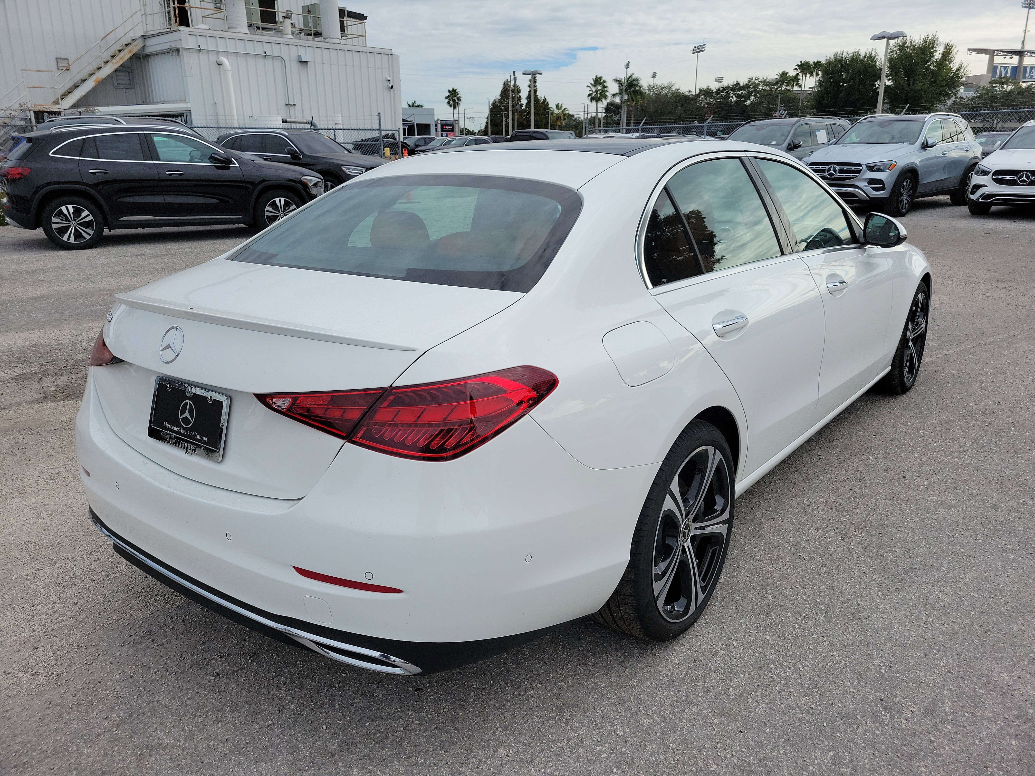 Certified 2025 Mercedes-Benz C 300 Sedan image 4
