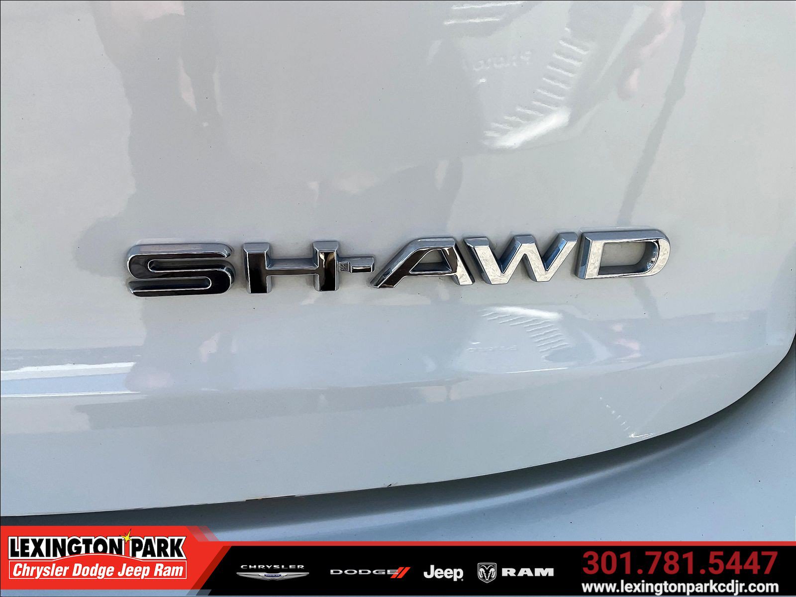 Used 2017 Acura MDX w/ Technology Package AWD/4WD image 23