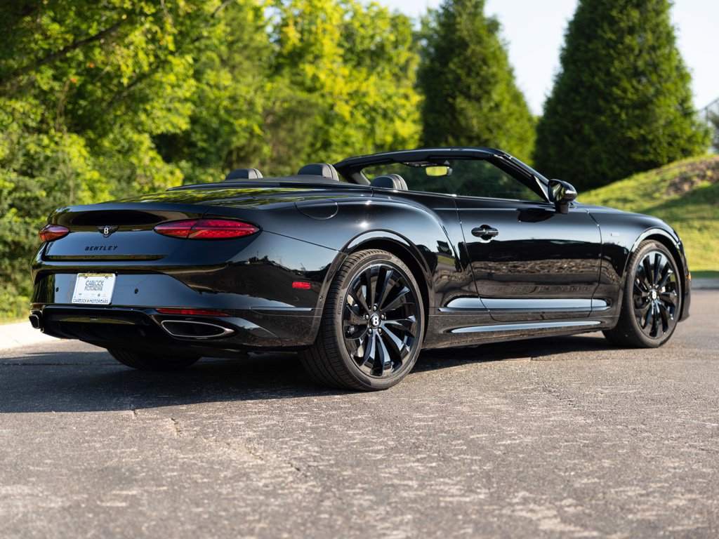 Certified 2025 Bentley Continental GTC AWD/4WD image 3