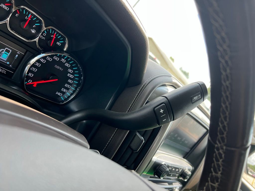 Used 2018 Chevrolet Silverado 1500 LTZ w/ Sport Package image 32