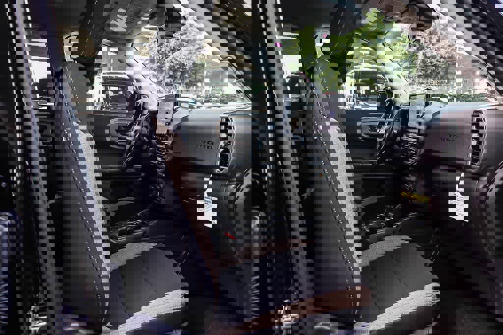 Used 2025 Ford Bronco Sport Big Bend image 15