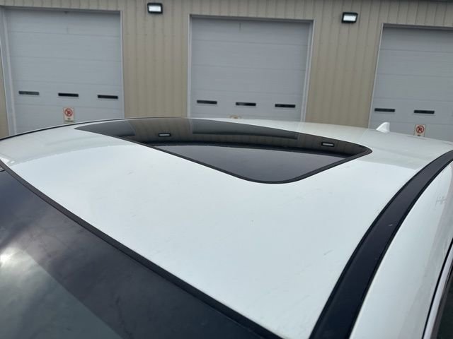 Used 2018 Honda CR-V EX image 9