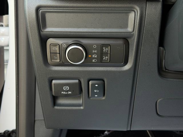 Used 2025 Ford F150 Lightning Platinum AWD/4WD image 49