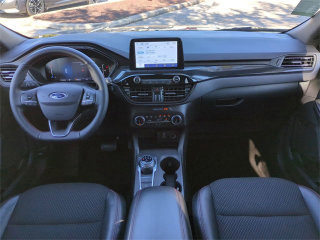 Used 2025 Ford Escape ST-Line image 12