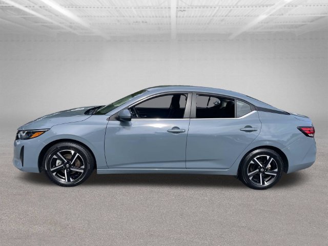Used 2024 Nissan Sentra SV FWD image 4