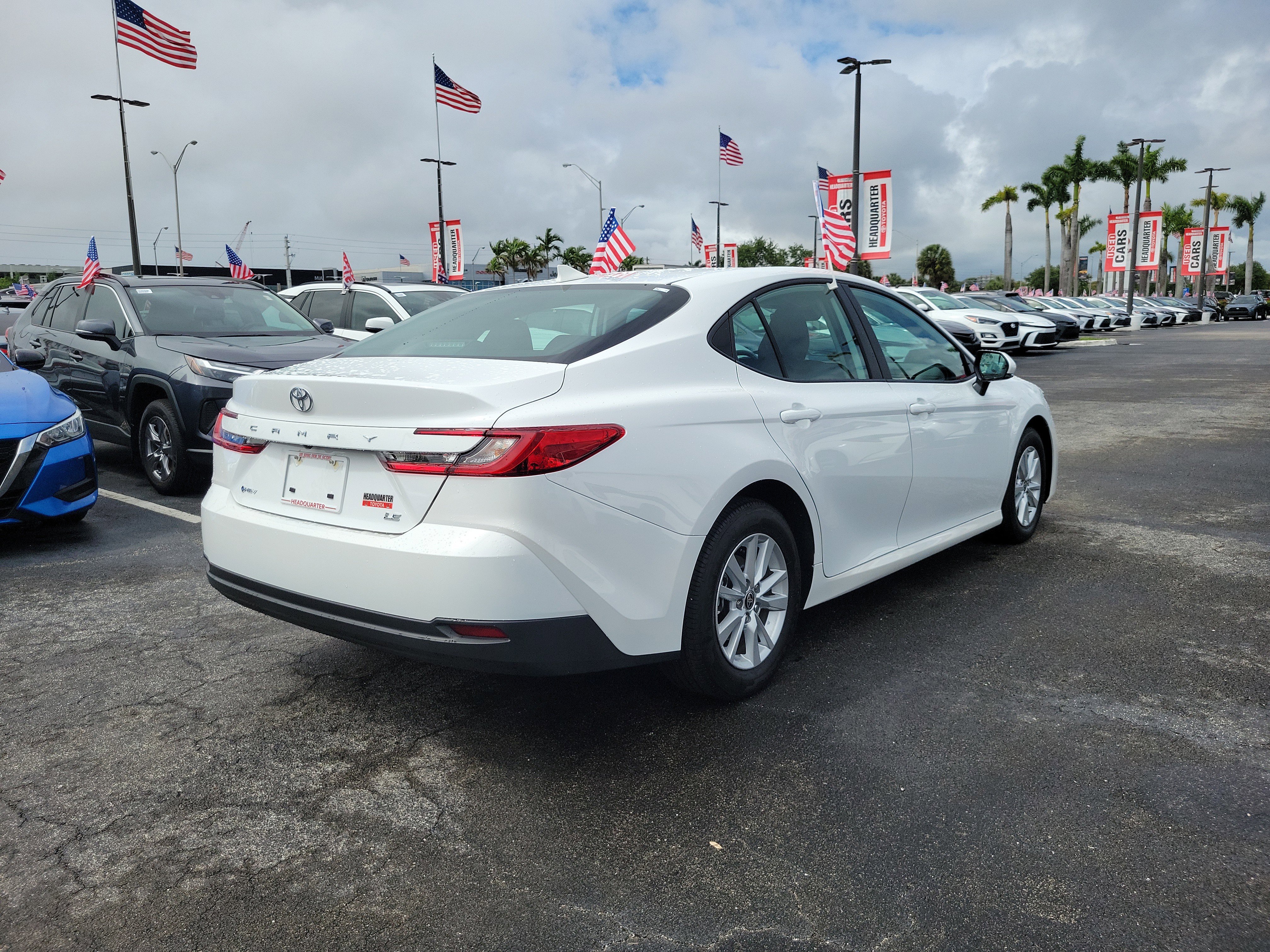 Used 2026 Toyota Camry LE w/ Convenience Package FWD image 11