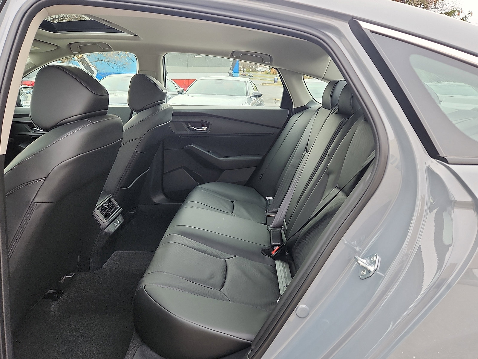 New 2025 Honda Accord EX-L image 6