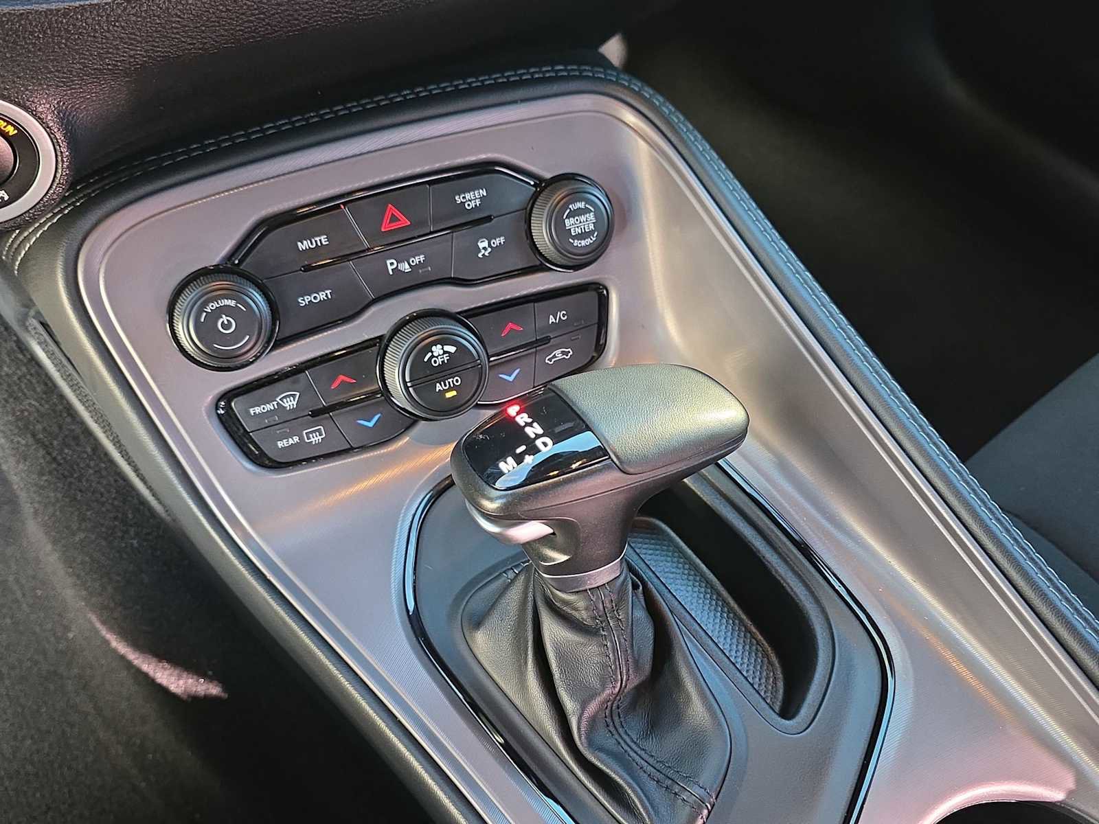 Certified 2023 Dodge Challenger GT w/ Blacktop Package image 21