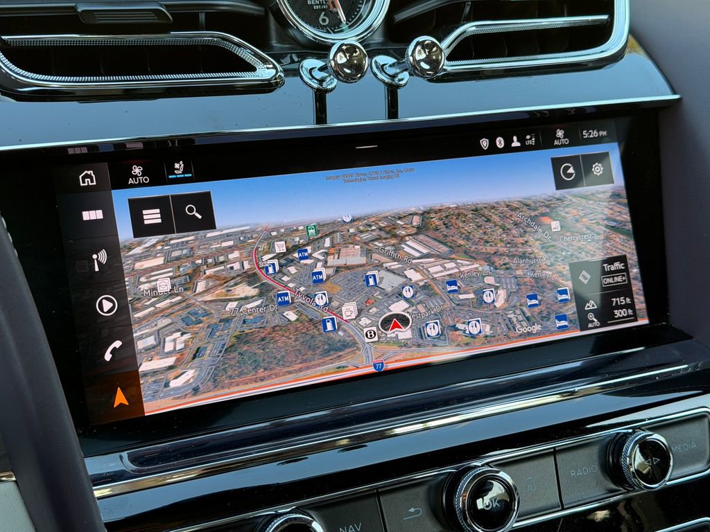 Used 2023 Bentley Bentayga image 24