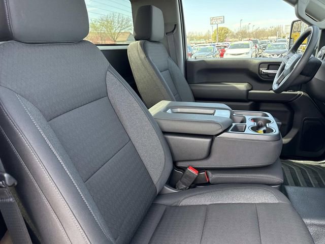 New 2026 GMC Sierra 3500 Pro w/ Convenience Package image 18