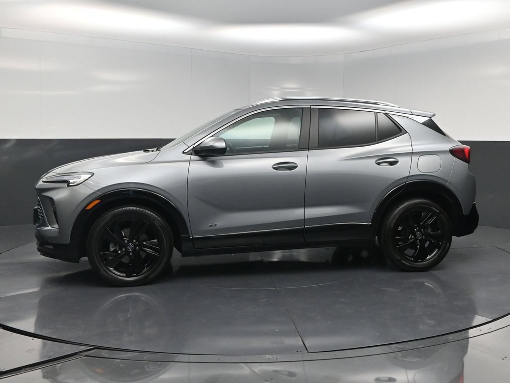 Used 2026 Buick Encore GX Sport Touring FWD image 3