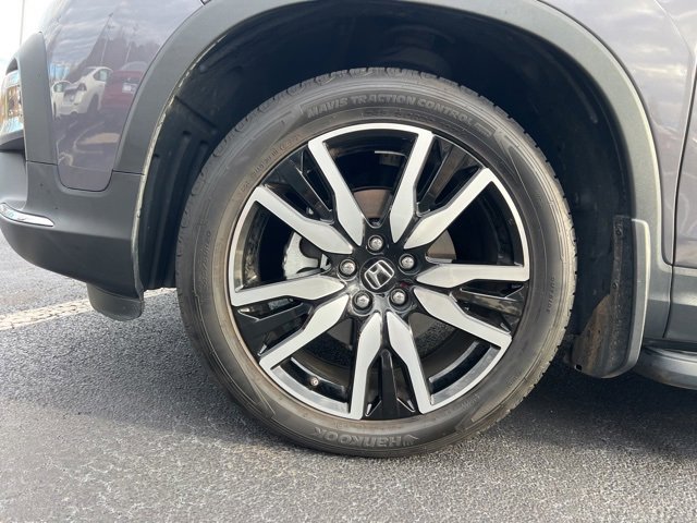 Used 2019 Honda Pilot Touring image 12