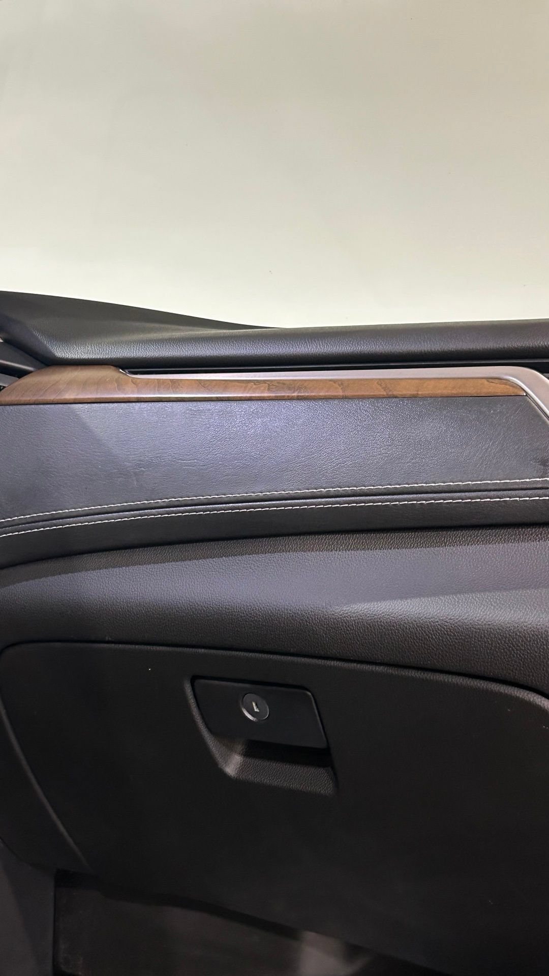 Used 2019 GMC Yukon Denali w/ Denali Ultimate Package AWD/4WD image 59